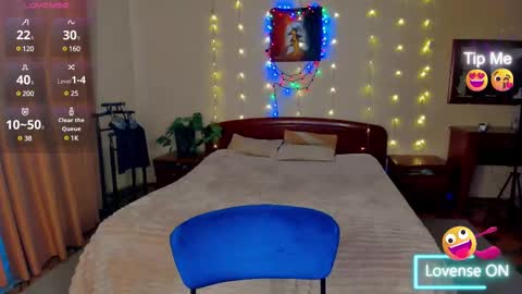 Snapshot of elinor_faith chatting on 02.26.25 elinor_faith online show from 02.26.25