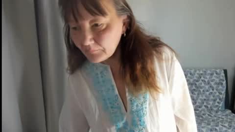 Elis online show from 11.23.25