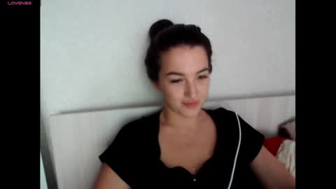 elisa_dove208 online show from 09.24.25