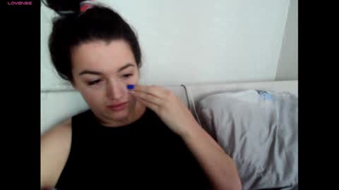 elisa_dove208 online show from 11.13.25