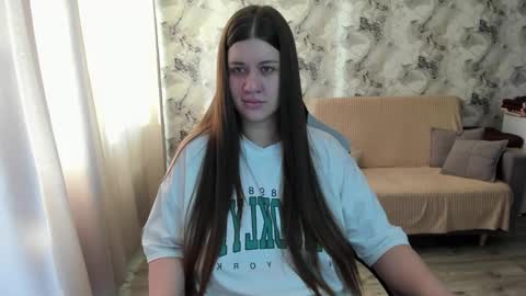 Aletta Oushen online show from 10.17.25