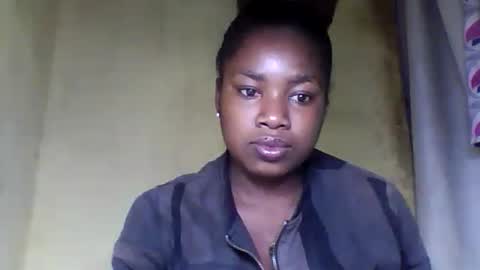 elisabeth2525 online show from 06.16.26