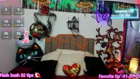 Elizabeth  online show from 10.28.25