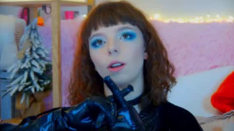 ElisabethDavis online show from 11.25.25