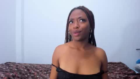 Snapshot of elisabettamonroy chatting on 03.18.26 elisabettamonroy online show from 03.18.26