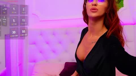 ElisaCharm online show from 04.04.26