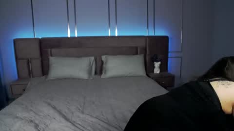 Elison online show from 12.03.24