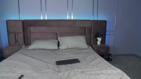 Elison online show from 01.30.25