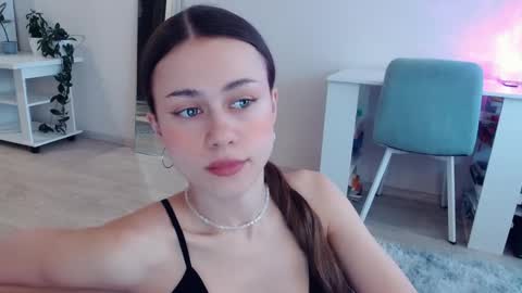 Elis online show from 02.07.26