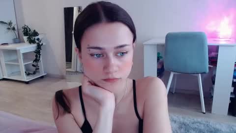 Elis online show from 02.20.26