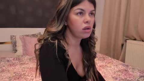 Elly online show from 01.31.26