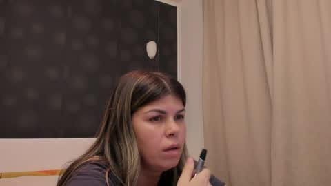 Snapshot of elisetyler89 chatting on 04.19.26 Elly online show from 04.19.26