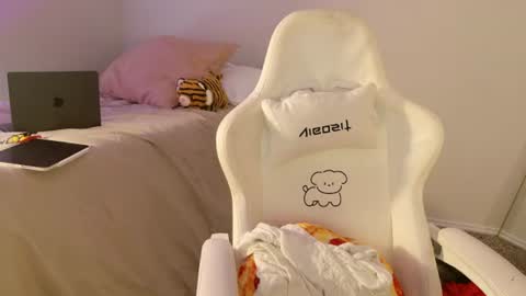 eli 3 online show from 08.04.26