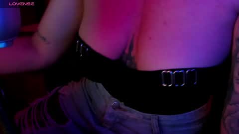 E L I S S A online show from 04.13.26