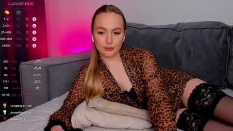 Eliss  online show from 02.04.25