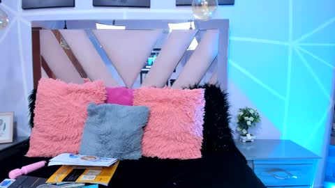 Snapshot of elit_noa chatting on 02.06.25 elit noa online show from 02.06.25