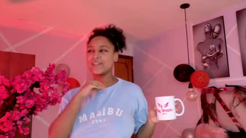 elit noa online show from 10.23.25