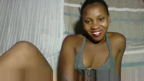 Snapshot of elita12010 chatting on 05.06.26 elita12010 online show from 05.06.26