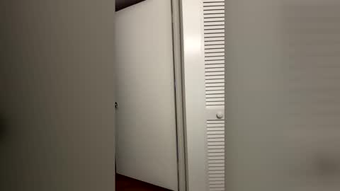 Snapshot of eliteindulgence chatting on 12.15.25 eliteindulgence online show from 12.15.25