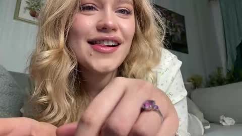 Snapshot of elixiirr chatting on 01.08.26 Stephanie online show from 01.08.26