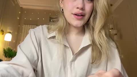 Snapshot of elixiirr chatting on 01.31.26 Stephanie online show from 01.31.26