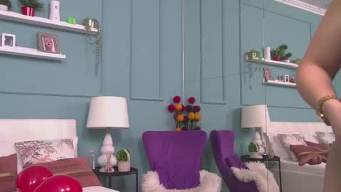 Eliza online show from 02.12.25