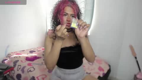 Snapshot of elizabeth_777 chatting on 02.22.25 elizabeth_777 online show from 02.22.25