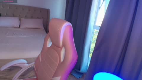 Elezabeth online show from 04.03.26