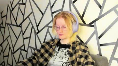 Elizabeth online show from 11.07.25