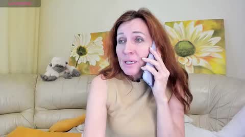 Snapshot of elizabeth_hottt chatting on 02.05.25 elizabeth_hottt online show from 02.05.25
