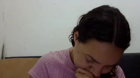 Snapshot of elizabeth_martinez_ chatting on 10.17.25 Elizabeth Martinez online show from 10.17.25