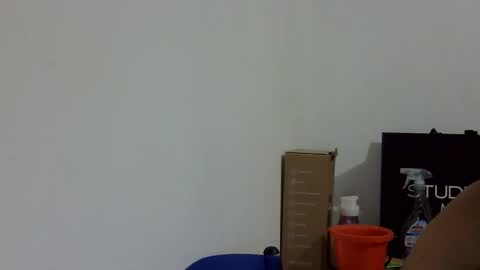 Elizabeth Martinez  online show from 11.08.25