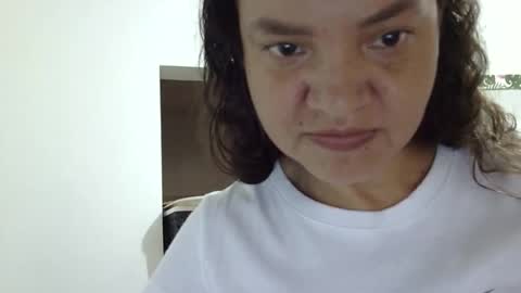 Snapshot of elizabeth_martinez_ chatting on 05.03.26 Elizabeth Martinez online show from 05.03.26
