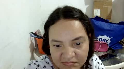 Snapshot of elizabeth_martinez_ chatting on 05.28.26 Elizabeth Martinez online show from 05.28.26