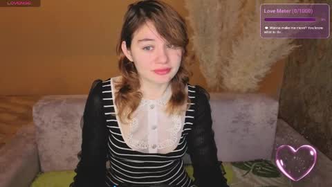 Snapshot of elizabeth_rready chatting on 05.19.26 Elizabeth online show from 05.19.26