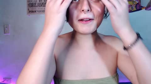 Snapshot of elizabeth_taylorxxx chatting on 12.06.24 Elizabeth Taylor online show from 12.06.24