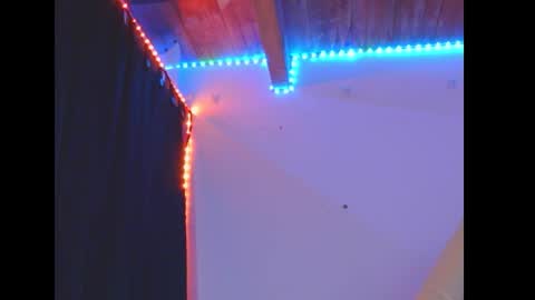 Lizzy online show from 01.08.26