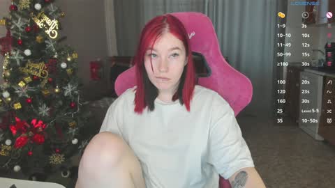 Snapshot of elizabethflowerr chatting on 12.19.24 Eli online show from 12.19.24