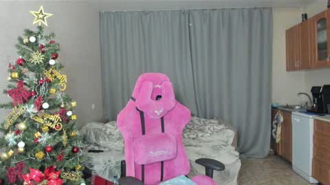 Snapshot of elizabethflowerr chatting on 01.09.25 Eli online show from 01.09.25