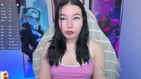 Snapshot of elizabethflowerr chatting on 09.18.25 Eli online show from 09.18.25