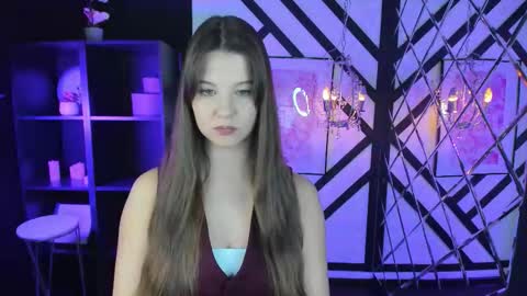 Snapshot of elizamild chatting on 11.25.25 Eliza online show from 11.25.25