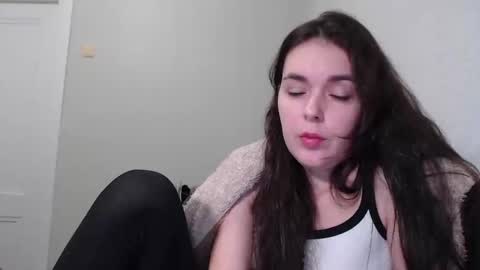 elizbetfox online show from 11.14.25