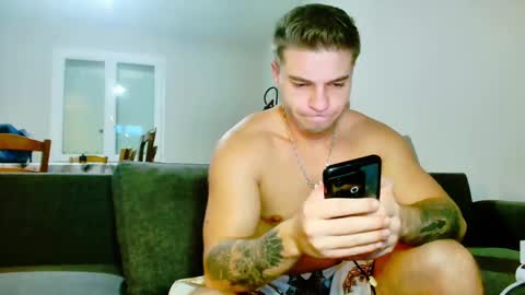 elkafit28 online show from 01.02.25