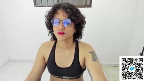 Snapshot of elkingthe chatting on 11.17.25 Diana online show from 11.17.25