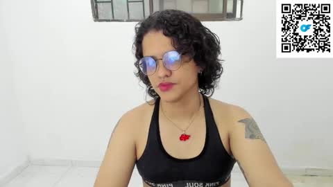 Snapshot of elkingthe chatting on 11.22.25 Diana online show from 11.22.25