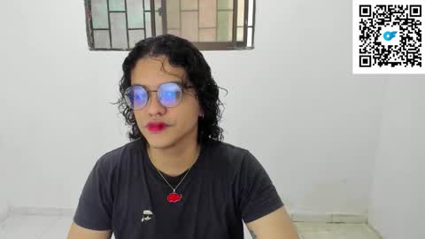 Snapshot of elkingthe chatting on 11.23.25 Diana online show from 11.23.25