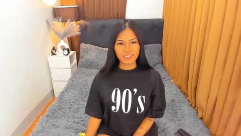 Ella online show from 12.30.24