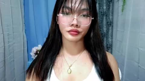 Ella online show from 11.14.25