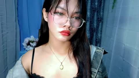 Ella online show from 11.14.25