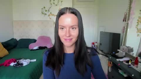 ELLA online show from 08.05.26